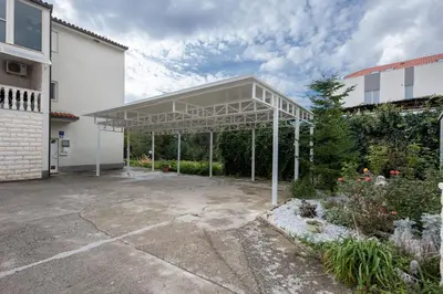 Tlocrt objekta Apartmani Jakov II