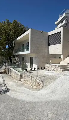 Zgrada u kojoj se nalazi apartman