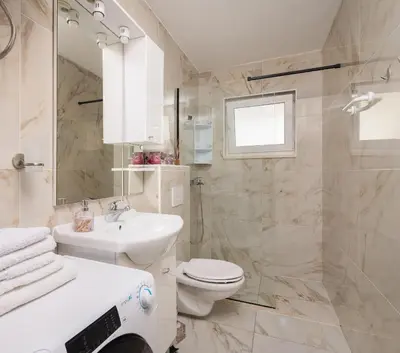 Kupaonica u objektu Vanessi Apartments
