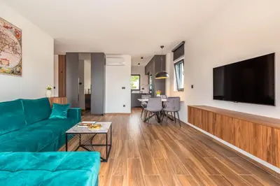 TV i/ili zabavni centar u objektu Luxury Villa Coast