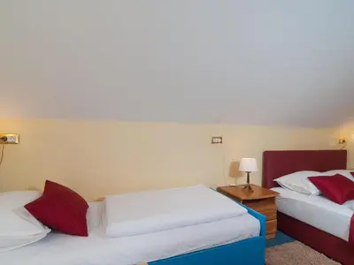 Krevet ili kreveti u jedinici u objektu Apartment in Omiš mit Privatem Balkon by Interhome
