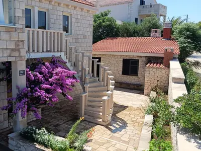 Zgrada u kojoj se nalazi apartman