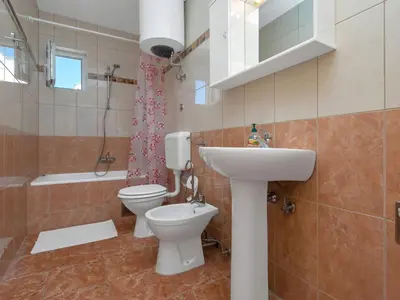 Tlocrt objekta Apartment Vele Duplex-Wohnung mit Terrassen und Meerblick by Interhome