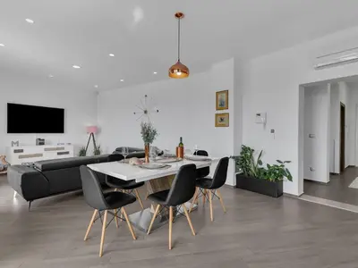 TV i/ili zabavni centar u objektu Holiday Home Villa inmitten der Natur in ruhiger Lage by Interhome