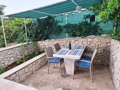Popločani dio dvorišta ili vanjski dio objekta Apartment Wohnung Ferienwohnungen Villa Vanja by Interhome