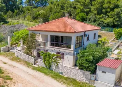 Zgrada u kojoj se nalazi apartman
