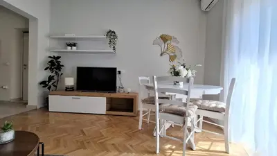 Tlocrt objekta 2-minute walk to the beach - Modern Apartment