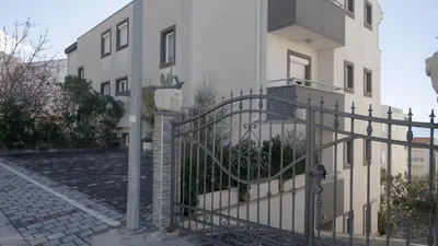 Zgrada u kojoj se nalazi apartman