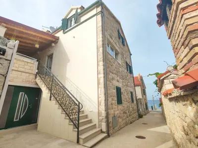 Zgrada u kojoj se nalazi apartman