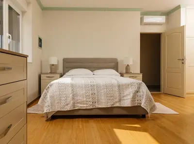 Krevet ili kreveti u jedinici u objektu Seaside Luxury Villa with Jacuzzi and Sea View, Omiš