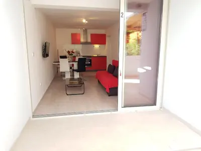 Kuhinja ili čajna kuhinja u objektu Apartments Antonia