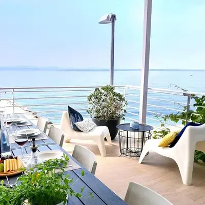 Villa Victoris Beachfront Luxury Villa with Heated Spa Pool Podstrana