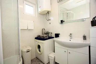 Kupaonica u objektu Apartments with parking space Supetar, Brac - 15017