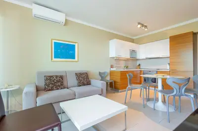 Kuhinja ili čajna kuhinja u objektu The Residence 3-15