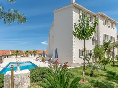 Bazen u objektu Apartment Villa 2 Pools-5 by Interhome ili u blizini