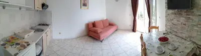 Kuhinja ili čajna kuhinja u objektu Sunny Blue apartments