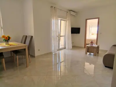 TV i/ili zabavni centar u objektu Apartments Zvone