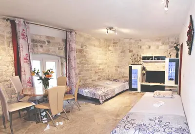 Kuhinja ili čajna kuhinja u objektu Apartment Romić