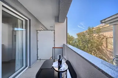 Balkon ili terasa u objektu Sunset Split Rooms