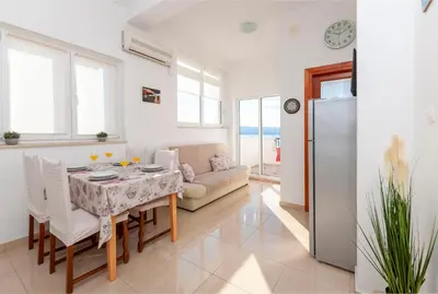 Kuhinja ili čajna kuhinja u objektu Apartments Jasna