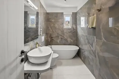 Kupaonica u objektu Duće Elegance