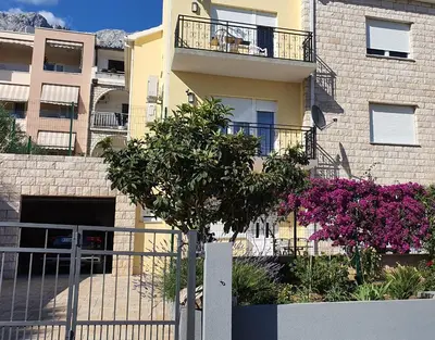 Zgrada u kojoj se nalazi apartman