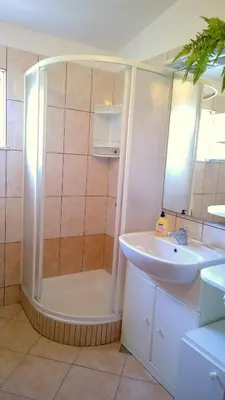 Kupaonica u objektu Apartments Šolta
