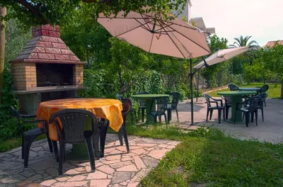 Vrt u objektu Apartments Ruzic