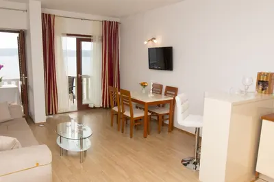 TV i/ili zabavni centar u objektu Apartments with parking space Pisak, Omis - 5154