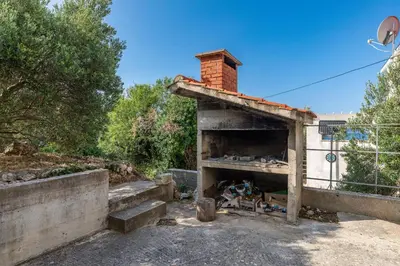 Zgrada u kojoj se nalazi apartman