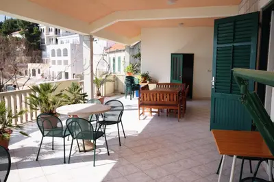 Balkon ili terasa u objektu Apartments by the sea Pisak, Omis - 1070