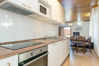 Kuhinja ili čajna kuhinja u objektu Apartment Baska Voda 300b