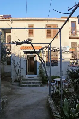 Zgrada u kojoj se nalazi apartman