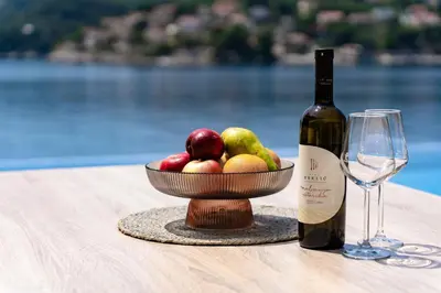 Pića u objektu Seaside luxury villa with a swimming pool Sumartin, Brac - 5639