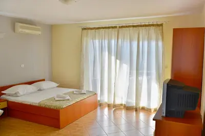 Krevet ili kreveti u jedinici u objektu Apartments with a parking space Makarska - 6720