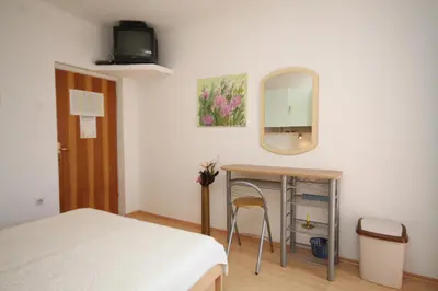 Krevet ili kreveti u jedinici u objektu Apartments with parking space Makarska - 6693