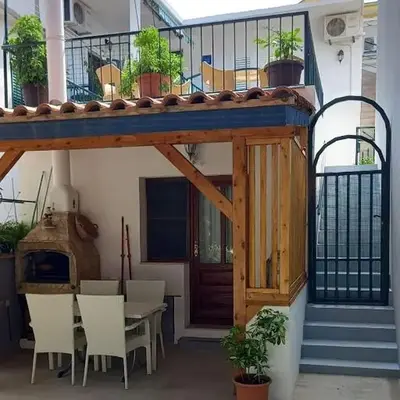 Apartments with parking space Baska Voda