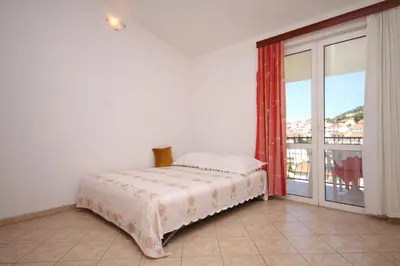 Tlocrt objekta Apartments with a parking space Hvar - 4004