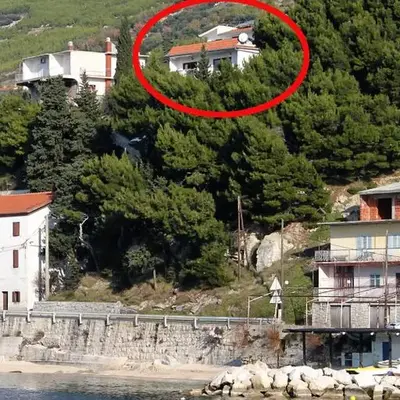 Apartments by the sea Sumpetar