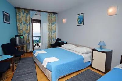 Krevet ili kreveti u jedinici u objektu Apartments by the sea Lokva Rogoznica, Omis - 6004