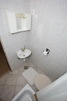 Kupaonica u objektu Apartment Baska Voda 6761b