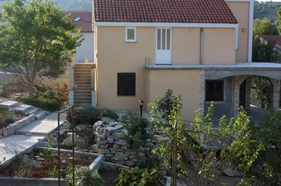 Vrt u objektu Apartments by the sea Stomorska, Solta - 778