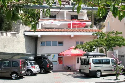 Zgrada u kojoj se nalazi apartman