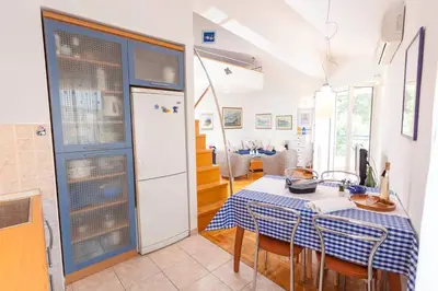 Kuhinja ili čajna kuhinja u objektu Apartment Beach