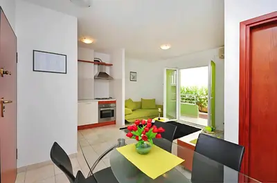 Kuhinja ili čajna kuhinja u objektu Apartments Beverly