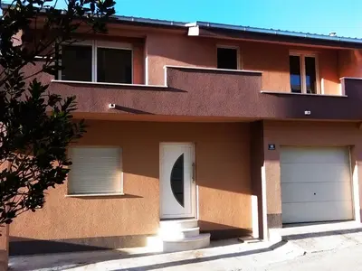 Zgrada u kojoj se nalazi apartman