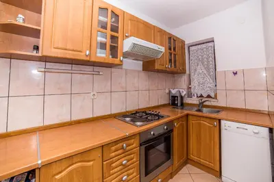 Kuhinja ili čajna kuhinja u objektu Apartments and Rooms Drpić