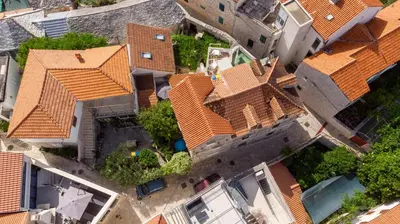 Zgrada u kojoj se nalazi apartman