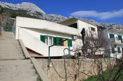 Pogled na planine ili pogled na planine iz apartmana