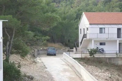 Zgrada u kojoj se nalazi apartman